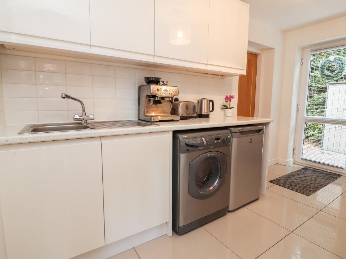 Hafan Fach Villa Молд Екстериор снимка